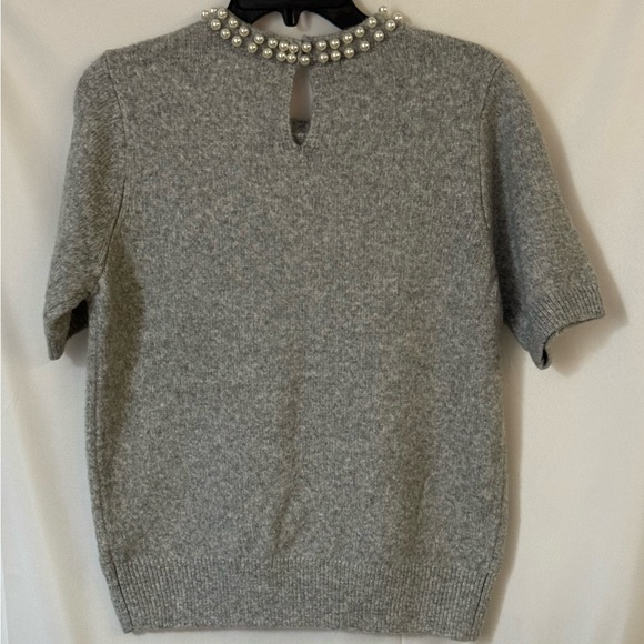 Catherine Malandrino Gray Short Sleeve Top with Pearl Details - Picture 2 of 3
